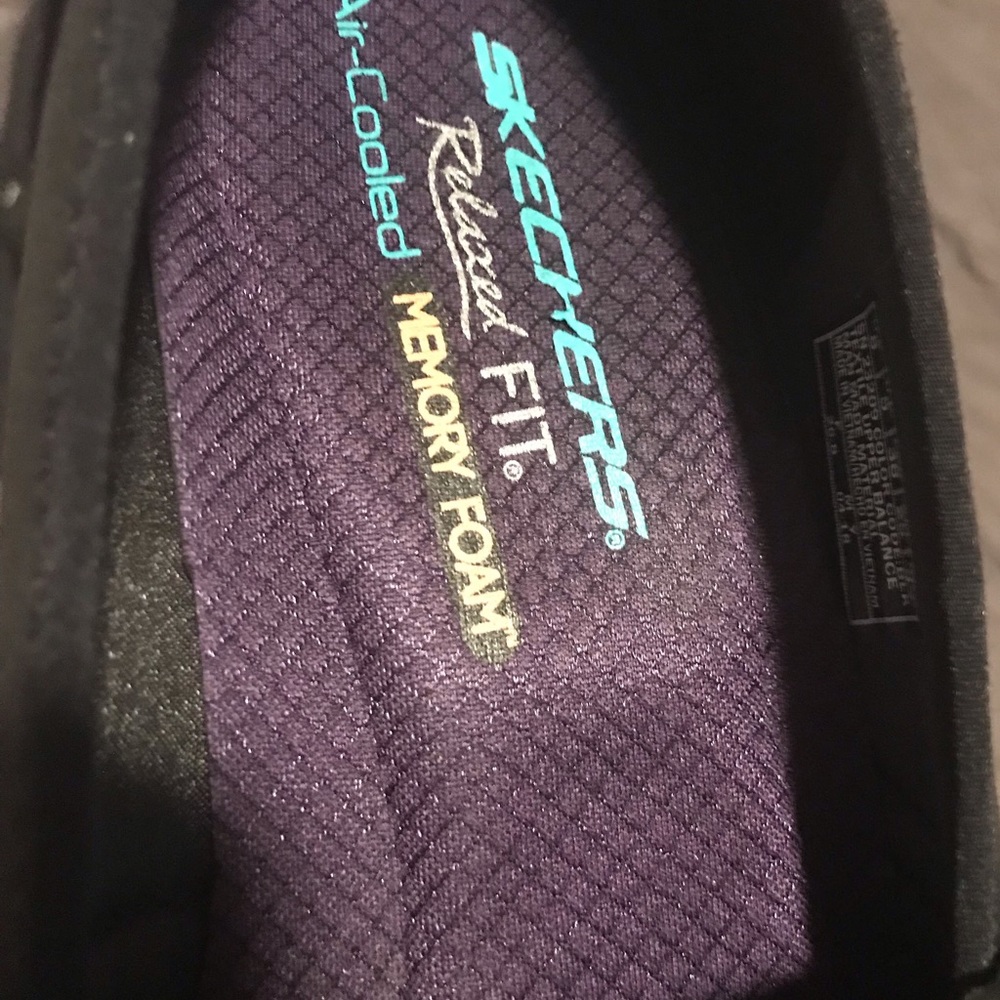Sketchers womens shoes size 8 - Picture 2 of 6